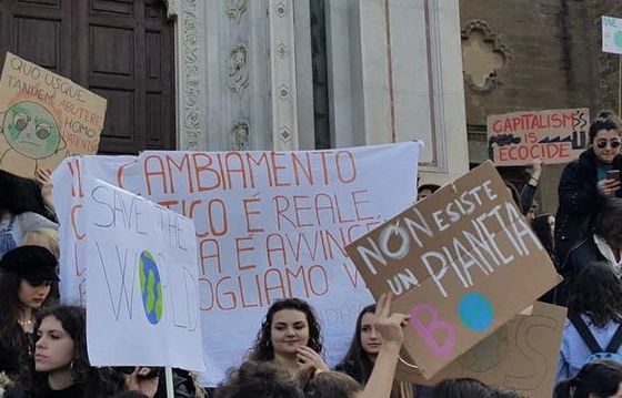 SALVARE il PIANETA: giovani e meno giovani a difesa dell’ambiente.