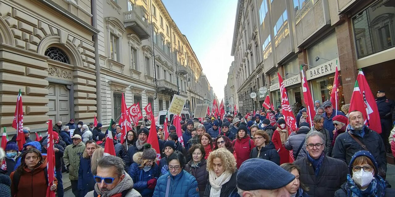 La manifestazione difronte all’INPS è riuscita! Ora vogliamo i fatti